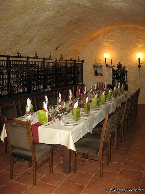 斯多分伯格酒店 Staufenberg  餐厅 照片